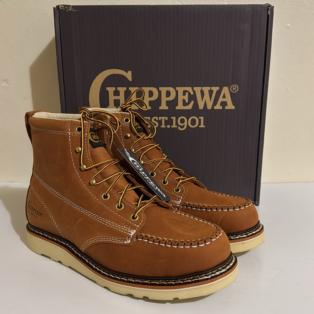 Chippewa Edge Walker 6in MC Medium Round Lace Up Boots